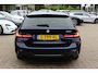 BMW 3-Serie Touring 330i High Executive Ed. M Sport / Trekhaak / Panoramadak / 360Camera / Head-up / Keyless / 19'' / Harman Kardon / Leder / Stuur+Stoelverwarming / Dodehoek / DAB / ACC