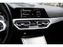 BMW 3-Serie Touring 330i High Executive Ed. M Sport / Trekhaak / Panoramadak / 360Camera / Head-up / Keyless / 19'' / Harman Kardon / Leder / Stuur+Stoelverwarming / Dodehoek / DAB / ACC