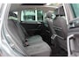 Volkswagen Tiguan 2.0 TSI 4Motion Highline / 1e Eign. / NL Auto / Trekhaak / Panoramadak / Keyless / CarPlay / 18'' / Virtual Cockpit / Massage / Stoelverwarming / ACC