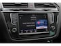 Volkswagen Tiguan 2.0 TSI 4Motion Highline / 1e Eign. / NL Auto / Trekhaak / Panoramadak / Keyless / CarPlay / 18'' / Virtual Cockpit / Massage / Stoelverwarming / ACC