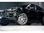 Porsche Cayenne Coupé 3.0 E-Hybrid Black Edition *BOSE / Panorama / Sport-Chrono / HUD / Keyless / Soft-close*