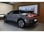 Volkswagen ID.4 Pro 77 kWh Pano/IQ.Light Matrix /360/HUD/DCC/Keyless/Stoelverw./Dodehoek/Wegkl. trekhaak/SOH 96,62%/19"