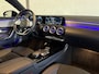 Mercedes-Benz A-klasse 180 AMG Pakket|Leder|Sfeer|Carplay|Camera|LED|Dealer Onderhouden