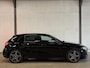 Mercedes-Benz A-klasse 180 AMG Pakket|Leder|Sfeer|Carplay|Camera|LED|Dealer Onderhouden