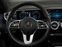 Mercedes-Benz A-klasse 180 Pano | Sfeerverlichting | Leder | 18'' met zgan all season