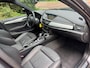 BMW X1 SDrive20i High Executive / Navi / Pano / Xenon / Leder / NAP /