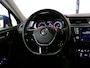 Volkswagen Tiguan 1.4 TSI ACT Connected Series "Automaat" Apple-Carplay Stoelverwarming Navigatie Bluetooth Lane-Assist