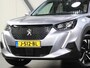 Peugeot 2008 1.2 130PK Allure | 1ste eigenaar | AppleCarPlay/AndroidAuto | Climate Control | Adaptive Cruise Control | Camera | Keyless | FULL LED | Navigatie | LMV | Parkeersensoren | Privacy Glass | Isofix | Trekhaak |