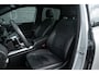 Mercedes-Benz B-klasse 180 AMG LINE PANORAMADAK TREKHAAK HEAD UP 360 CAMERA STOELVERWARMING