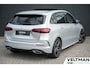 Mercedes-Benz B-klasse 180 AMG LINE PANORAMADAK TREKHAAK HEAD UP 360 CAMERA STOELVERWARMING