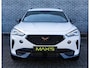 CUPRA Formentor 1.4 e-Hybrid VZ Copper Edition | Achteruitrijcamera | Parkeersensoren | Keyless Entry | Elektrische Achterklep | Lichtmetalen Velgen 19 inch | Stoelverwarming | Cruise Control Adaptief | Dodehoekdetectie | Navigatie | Apple Carplay | Android Auto | Plug-in Hybrid (PHEV)