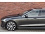 Volvo V60 D4 Automaat 190PK Inscription | Trekhaak | All season banden | Head up display | Panoramadak
