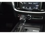 Volvo V60 D4 Automaat 190PK Inscription | Trekhaak | All season banden | Head up display | Panoramadak