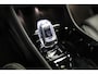Volvo XC40 1.5 T5 Plug-in hybrid Ultimate Dark | Harman & Kardon | Memory Seats | Schuif- kanteldak | Trekhaak elektrisch