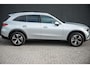 Mercedes-Benz GLC 300e 4MATIC Luxury Line PANORAMADAK TREKHAAK 360 CAMERA ADAPTIVE CRUISE