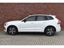 Volvo XC60 B5 252PK R-Design | Trekhaak | Panorama dak | 360 Camera |