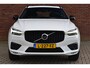 Volvo XC60 B5 252PK R-Design | Trekhaak | Panorama dak | 360 Camera |