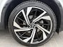 Nissan Qashqai 1.3 MHEV Xtronic Tekna Plus / Fabrieksgarantie tot 10-2028 / All season banden / Panoramadak / Trekgewicht 1800 kg / Head Up Display / Elektrische achterklep / Voorstoel met massage functie / Bose Audio Systeem / Stuur Stoel & Voorruit verwarming /