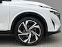 Nissan Qashqai 1.3 MHEV Xtronic Tekna Plus / Fabrieksgarantie tot 10-2028 / All season banden / Panoramadak / Trekgewicht 1800 kg / Head Up Display / Elektrische achterklep / Voorstoel met massage functie / Bose Audio Systeem / Stuur Stoel & Voorruit verwarming /