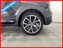 Volkswagen T-Cross 1.0 TSI R-Line Automaat | Navi | Camera | 18 inch | Parkeerassistent | Bluetooth | Adapt. cruise | LED |