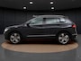 Volkswagen Tiguan 1.4 TSI eHybrid Elegance | Pano Dak | Trekhaak | Head-up Display | Camera | Side Assist | ACC | Stuur-/Stoelverwarming | Matrix LED | 19'' |