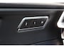 Lynk & Co 01 1.5 - Panorama/schuifdak - Adaptieve Cruise control met stuurovername - Infinity Audio by Harman/Kardon - BLIS - Stoelverwarming voor - Adaptieve LED koplampen - Geïntegreerde dashcam voor - Elektr. bedienb. achterklep - Draadloze Apple Carplay & Android Auto - Keyless Entry & drive - 20' LMV
