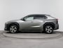 Toyota BZ4X Dynamic 71 kWh | Warmtepomp | Dodehoek detectie | Apple Carplay / Android Auto | 360 camera | Stoel-/stuurverwarming | Matrix LED | Verwarmbare voorruit | Adaptive Cruise | Keyless | 18 inch