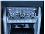 Skoda Karoq 1.5 TSI DSG Style Business | Trekhaak | Panoramadak | Achteruitrijcamera | Parkeersensoren | Keyless Entry | Elektrische Achterklep | Canton Audio | LED Koplampen | Stoelverwarming | Navigatie | Apple Carplay | Android Auto