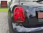 MINI Cooper 5-Deurs 1.5 | Wit Leder - Carplay | Stoelverwarming | Donkerblauw | Cruise