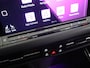Volkswagen Golf 1.5 eTSI R-Line | Panoramadak | Stoel/Stuurverwarming | IQ Light | Achteruitrijcamera |