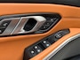 BMW 3-Serie Touring 330i Individual Edition Oxidgrau Pano