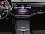 Mercedes-Benz E-klasse AMG E 53 4-Matic+ | Panoramadak | MBUX Superscreen | Burmester 4D surroud sound | AMG Nightpakket I en II | Winterpakket | Achterasbesturing