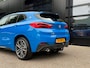 BMW X2 SDrive20i M-Sport Shadowline Headup Misano Blauw