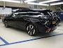 Peugeot e-308 SW GT 54 kWh | SOH 98% | Fase 3 laden | Nieuw model | 6.500km | Warmtepomp | Luxe stoelen | Alcantara |
