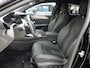 Peugeot e-308 SW GT 54 kWh | SOH 98% | Fase 3 laden | Nieuw model | 6.500km | Warmtepomp | Luxe stoelen | Alcantara |