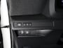 Lexus LBX 1.5 Business Line 2WD | Dodehoek detectie | Stuur- & Stoelverwarming | Navigatie | Parkeersensoren