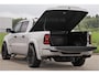 Dodge Ram HUD | 420PK | LUCHTVERING | PANO | PASSAGIERSSCHERM | BOM EN BOM VOL | Comfortabele Dubbele Cabine met Royale 5 Zitplaatsen | DODGE RAM PREMIUM LARAMIE EDITION | Voorraad Nr 2230 - 8765 | De specialist in Amerikaanse pick‑ups in Nederland en Europa.