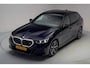 BMW i5 Touring M60 xDrive [ SOH 95,8% ] [ Panorama Bowers&Wilkins Leder Stoelventilatie Stoelverwarming v+a HUD ]