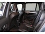 Volvo XC90 T8 Recharge AWD R-Design - Luchtvering - Panorama/schuifdak - IntelliSafe Assist & Surround - 360º Camera - Harman/Kardon audio - Adaptieve LED koplampen - Verwarmde voorstoelen, stuur & achterbank - Parkeersensoren voor & achter - Elektr. bedienb. voorstoelen met geheugen - Head up display - Extra getint glas - Elektr. inklapbare trekhaak - 20' LMV