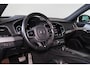 Volvo XC90 T8 Recharge AWD R-Design - Luchtvering - Panorama/schuifdak - IntelliSafe Assist & Surround - 360º Camera - Harman/Kardon audio - Adaptieve LED koplampen - Verwarmde voorstoelen, stuur & achterbank - Parkeersensoren voor & achter - Elektr. bedienb. voorstoelen met geheugen - Head up display - Extra getint glas - Elektr. inklapbare trekhaak - 20' LMV
