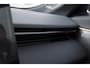 Lynk & Co 08 350PK Automaat More / 200km elektrisch / Stoelventilatie / Massage / Adaptieve cruise control / Panoramadak / Stoelverwarming / Harman Kardon audio / Apple carplay / Parkeersensoren met 360 camera / Elektrische stoelen / BLIS