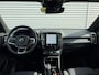 Volvo XC40 Extended Range Plus 82 kWh / Fjord Blue / Trekhaak / Achteruitrijcamera / Stoel- en stuurverwarming /