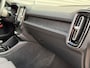Volvo XC40 Extended Range Plus 82 kWh / Fjord Blue / Trekhaak / Achteruitrijcamera / Stoel- en stuurverwarming /