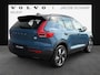 Volvo XC40 Extended Range Plus 82 kWh / Fjord Blue / Trekhaak / Achteruitrijcamera / Stoel- en stuurverwarming /