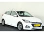 Hyundai i20 1.0 T-GDI Comfort Cruisecontrol / PDC / Bluetooth