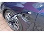 BMW 5-Serie 550e 490PK xDRIVE | BMW INTERGRAL ACTIVE STEERING (4 WIELBESTURING) | M SPORT PRO | PANORAMA DAK | BOWERS & WILKINS PREMIUM AUDIOSYSTEM | STUUR VERWARMING | 20" LICHTMETALEN VELGEN | ICONIC GLOW GRILL | ZONNESCHERM ACHTERRUIT ELEKTRISCH | INTERIEURLIJSTEN M DONKERZILVER/CARBON FIBER | DRIVING ASSISTANT PLUS | SHADOW LINE | INNOVATIE PAKKET | TRAVEL PAKKET | COMFORT PAKKET (AUTOMATISCHE AIRCONDITIONING 4 ZONES MET AUTOMATISCHE LUCHTCIRCULATIEFUNCTIE, STOELVERWARMING VOOR + ACHTER, STOELEN ELEKTRISCH VERSTELBAAR MET MEMORY, ACTIEVE STOELVENTILATIE VOOR) | BMW INDIVIDUAL LEER MERINO SILVERSTONE/ATLAS GRIJS | COMFORT ACCES | DRAADLOZE TELEFOONLADER | DRAADLOZE APPLE CARPLAY/ANDROID AUTO | NAVIGATIE PROFFESIONAL | SFEER VERLICHTING | 360° CAMERA | ELEKTRISCH BEDIENBARE ACHTERKLEP | HEAD UP DISPLAY | ELEKTRISCH BEDIENBAAR STUURKOLOM | BMW INDIVIDUAL TANSANIT BLAU |