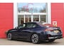 BMW 5-Serie 550e 490PK xDRIVE | BMW INTERGRAL ACTIVE STEERING (4 WIELBESTURING) | M SPORT PRO | PANORAMA DAK | BOWERS & WILKINS PREMIUM AUDIOSYSTEM | STUUR VERWARMING | 20" LICHTMETALEN VELGEN | ICONIC GLOW GRILL | ZONNESCHERM ACHTERRUIT ELEKTRISCH | INTERIEURLIJSTEN M DONKERZILVER/CARBON FIBER | DRIVING ASSISTANT PLUS | SHADOW LINE | INNOVATIE PAKKET | TRAVEL PAKKET | COMFORT PAKKET (AUTOMATISCHE AIRCONDITIONING 4 ZONES MET AUTOMATISCHE LUCHTCIRCULATIEFUNCTIE, STOELVERWARMING VOOR + ACHTER, STOELEN ELEKTRISCH VERSTELBAAR MET MEMORY, ACTIEVE STOELVENTILATIE VOOR) | BMW INDIVIDUAL LEER MERINO SILVERSTONE/ATLAS GRIJS | COMFORT ACCES | DRAADLOZE TELEFOONLADER | DRAADLOZE APPLE CARPLAY/ANDROID AUTO | NAVIGATIE PROFFESIONAL | SFEER VERLICHTING | 360° CAMERA | ELEKTRISCH BEDIENBARE ACHTERKLEP | HEAD UP DISPLAY | ELEKTRISCH BEDIENBAAR STUURKOLOM | BMW INDIVIDUAL TANSANIT BLAU |