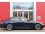 BMW 5-Serie 550e 490PK xDRIVE | BMW INTERGRAL ACTIVE STEERING (4 WIELBESTURING) | M SPORT PRO | PANORAMA DAK | BOWERS & WILKINS PREMIUM AUDIOSYSTEM | STUUR VERWARMING | 20" LICHTMETALEN VELGEN | ICONIC GLOW GRILL | ZONNESCHERM ACHTERRUIT ELEKTRISCH | INTERIEURLIJSTEN M DONKERZILVER/CARBON FIBER | DRIVING ASSISTANT PLUS | SHADOW LINE | INNOVATIE PAKKET | TRAVEL PAKKET | COMFORT PAKKET (AUTOMATISCHE AIRCONDITIONING 4 ZONES MET AUTOMATISCHE LUCHTCIRCULATIEFUNCTIE, STOELVERWARMING VOOR + ACHTER, STOELEN ELEKTRISCH VERSTELBAAR MET MEMORY, ACTIEVE STOELVENTILATIE VOOR) | BMW INDIVIDUAL LEER MERINO SILVERSTONE/ATLAS GRIJS | COMFORT ACCES | DRAADLOZE TELEFOONLADER | DRAADLOZE APPLE CARPLAY/ANDROID AUTO | NAVIGATIE PROFFESIONAL | SFEER VERLICHTING | 360° CAMERA | ELEKTRISCH BEDIENBARE ACHTERKLEP | HEAD UP DISPLAY | ELEKTRISCH BEDIENBAAR STUURKOLOM | BMW INDIVIDUAL TANSANIT BLAU |
