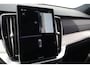 Volvo XC90 2.0 T8 Plug-in hybrid AWD Ultra Bright Exec. Ed. €14.845,- Demo Voordeel!! | 22" | Luchtvering | Massage | Trekhaak |