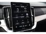 Volvo XC90 2.0 T8 Plug-in hybrid AWD Ultra Bright Exec. Ed. €14.845,- Demo Voordeel!! | 22" | Luchtvering | Massage | Trekhaak |